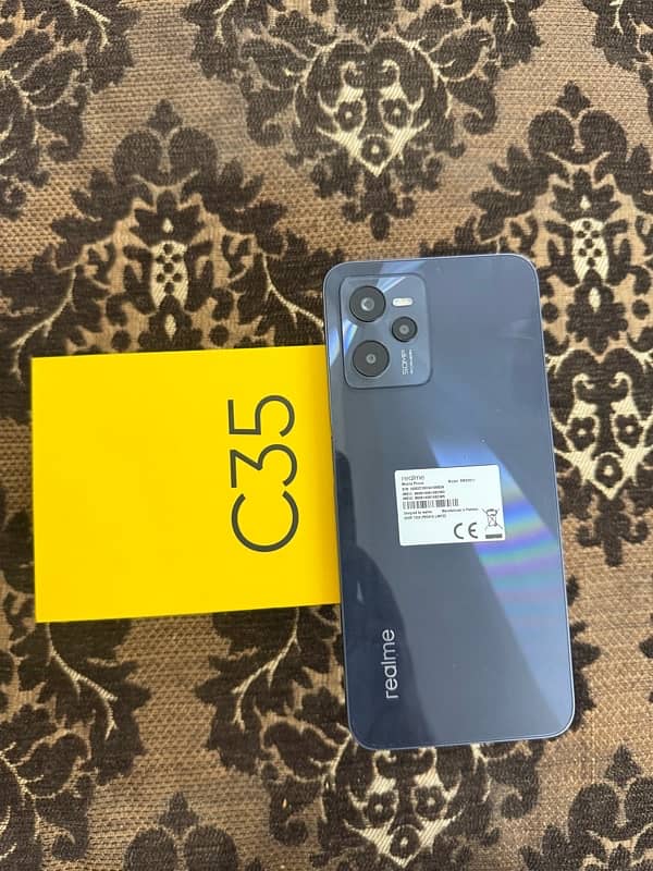 Realme C35 2