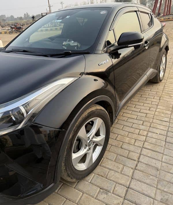 Toyota C-HR 2017 model 2021 ki import 2