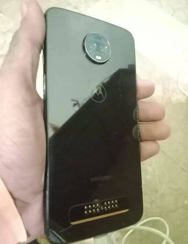 MOTO Z3 non pta gaming phone 1