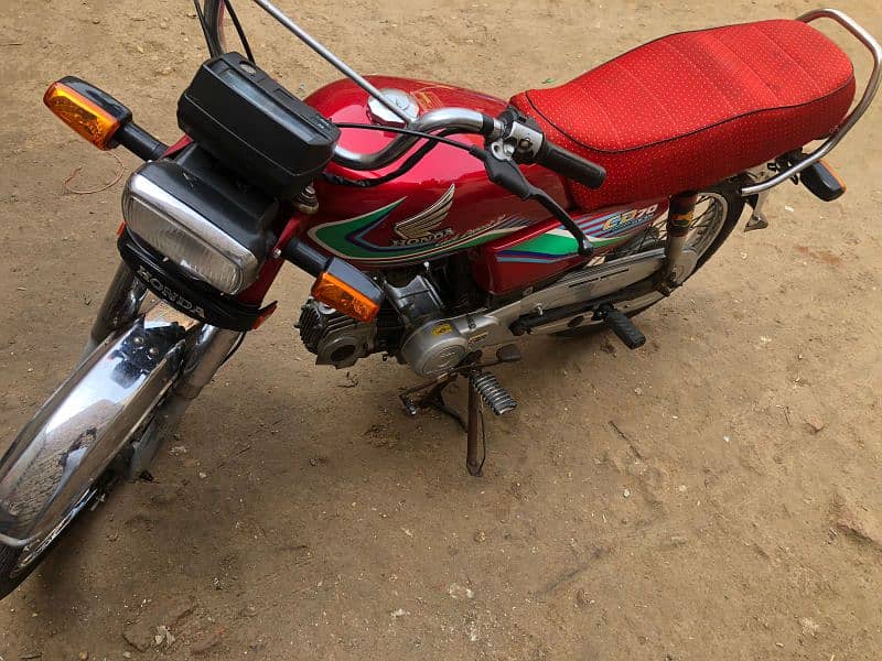 Honda cd 70cc 2017 Sukkur Number 4