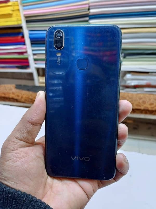 vivo y11s 3/ 32 1