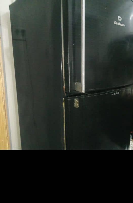 Good Condition Full Size Refrigerator 2