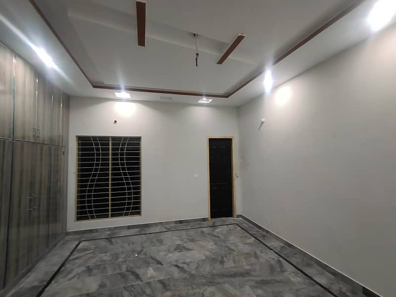 4 Marla upper portion available for rent in high court phase 2 8