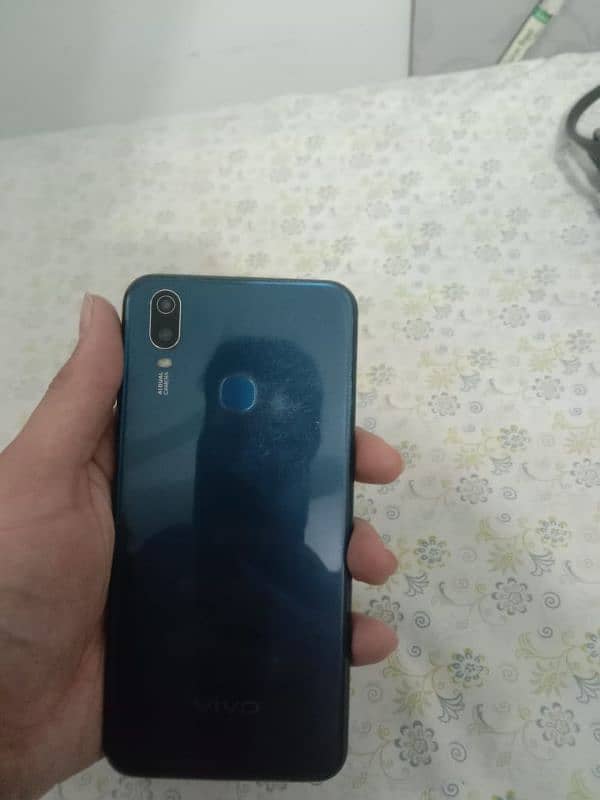 vivo Y 11 1