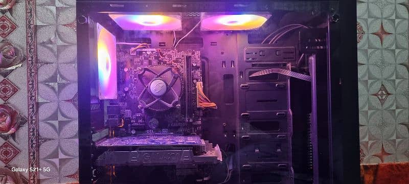 Gamming pc rgb fans installed 2