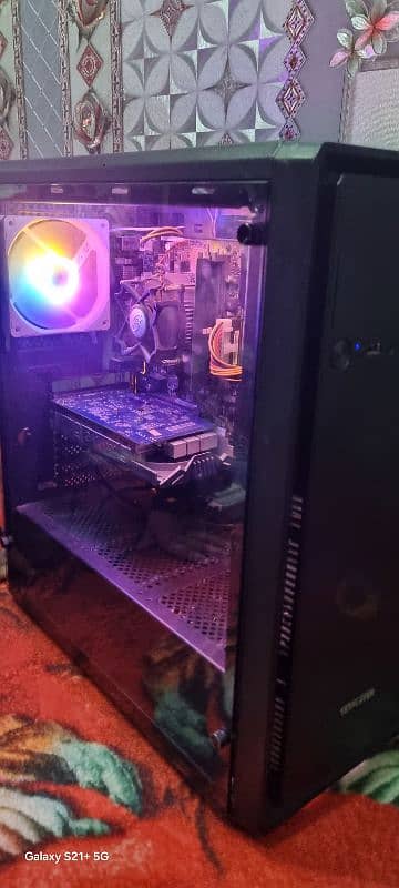 Gamming pc rgb fans installed 3