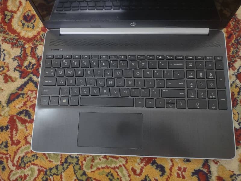 HP Notebook 15 DY1071wm i7 10th Gen 9