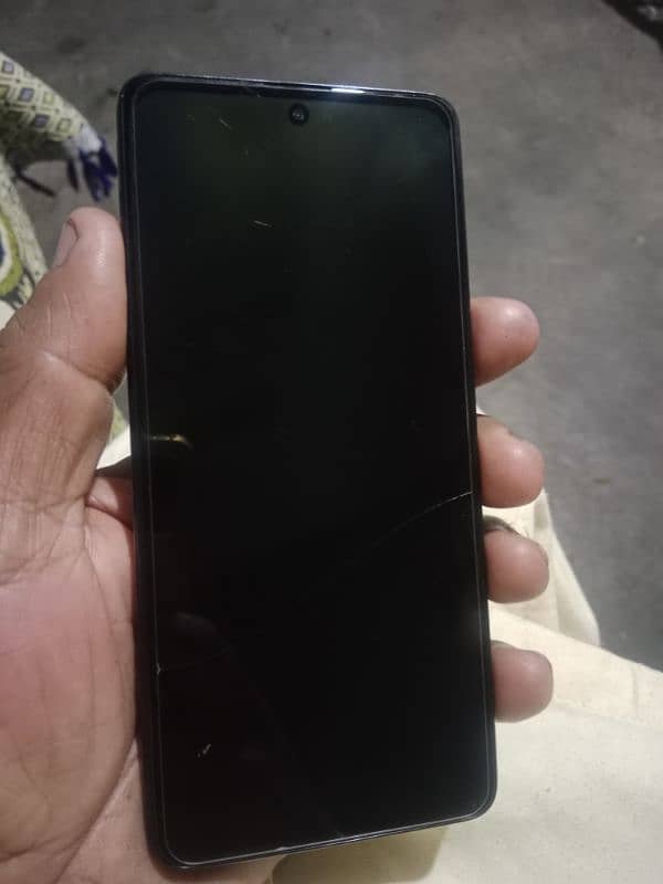 i m selling my samsung a51 with box 0