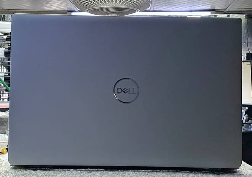 Dell Latitude 5520 , 11th GEN , 512 SSD , 16GB Ram (Like New) 10/10 2