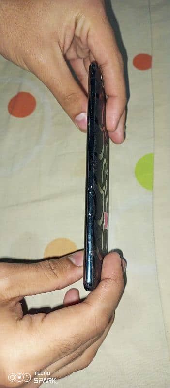 ASSALAM AALAIKUM sony experia xz3 non pta for sell 03132684721 6