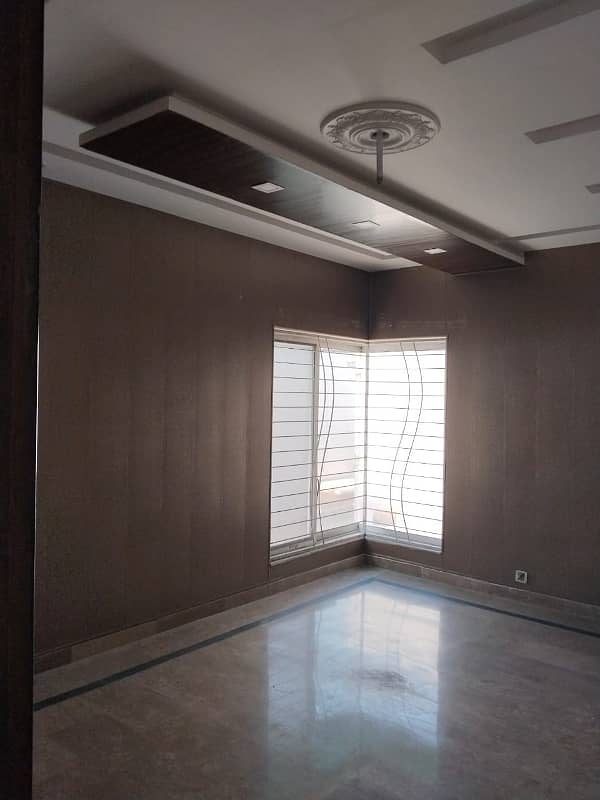 10 Marla House For Sale In Paragon City Lahore 21