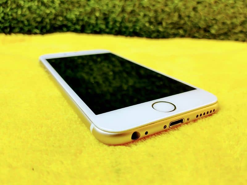 Iphone 6 10/10 Condition Official PTA Approved Golden Colour 11