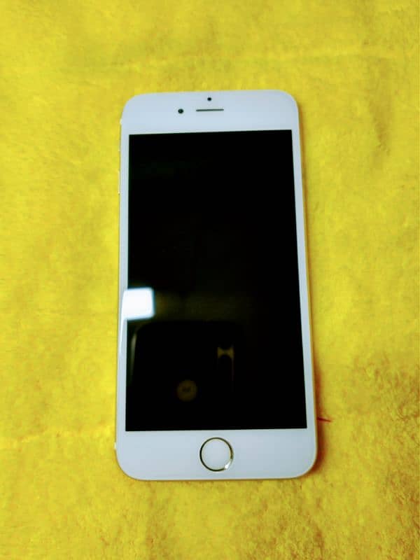 Iphone 6 10/10 Condition Official PTA Approved Golden Colour 18