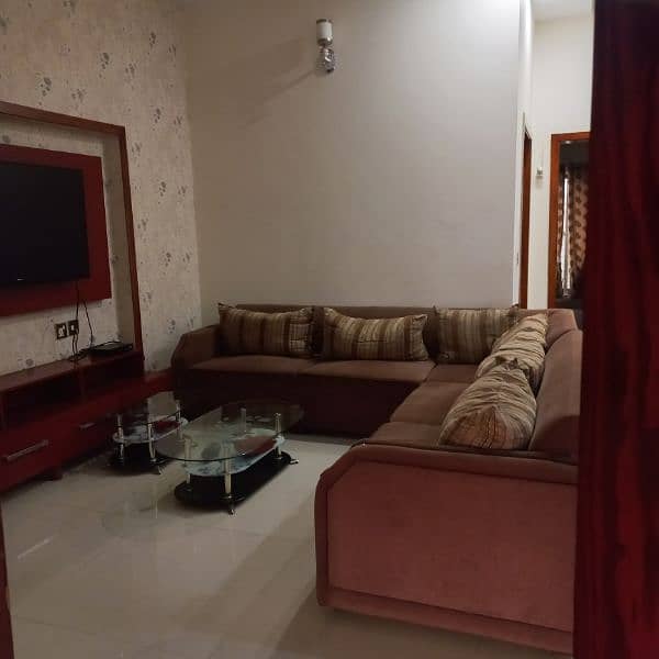 Furnished 10 marla House Upper Portion For Rent in Bahria Town Lahore 17