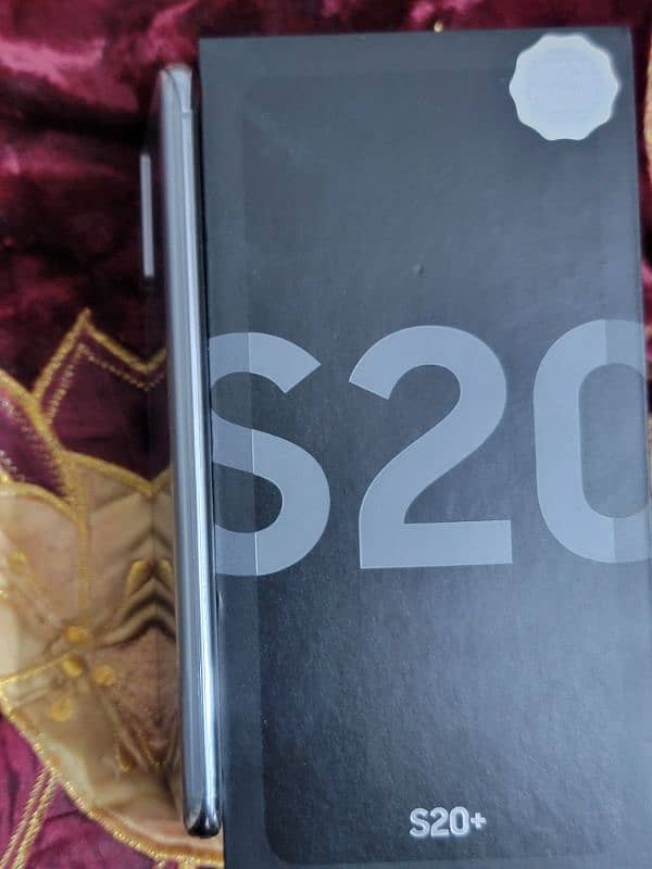 s20 plus official approved with box 8/128 Samsung Galaxy 2