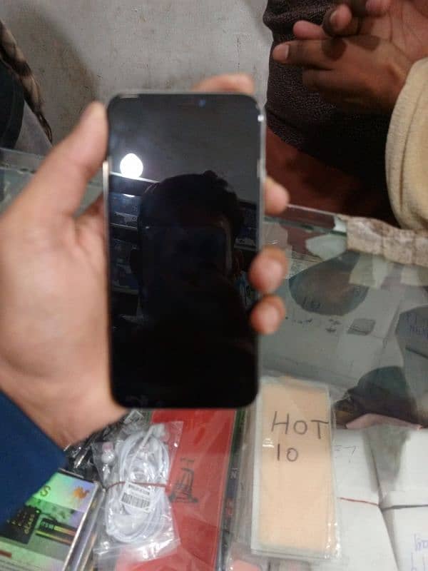 iphone x 256 GB pta aproved face id not warking btry change 1