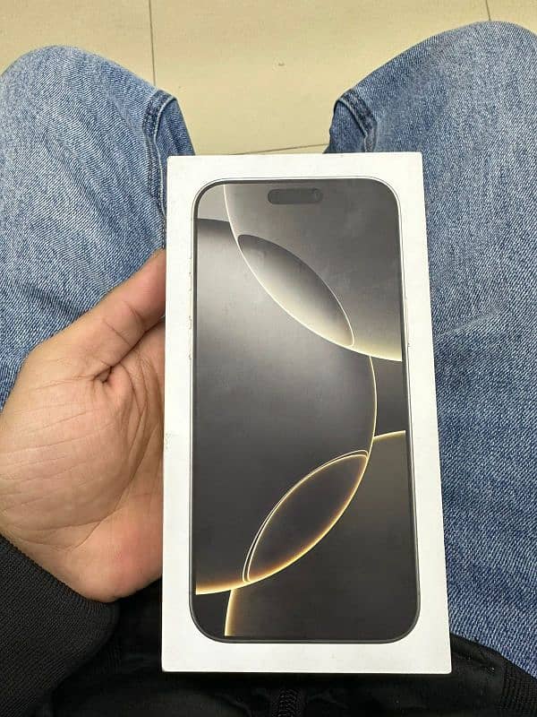 iPhone 16 Pro Max, Natural Titanium, 256GB 0