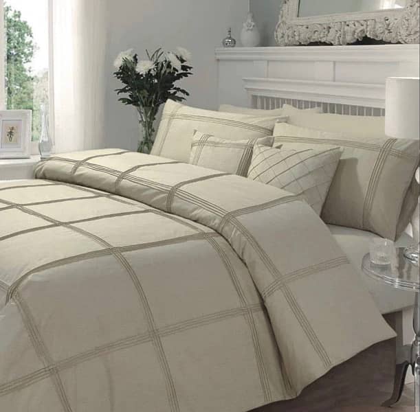 Brand New Bedsheet 8pcs Set from Windsor Lino 0