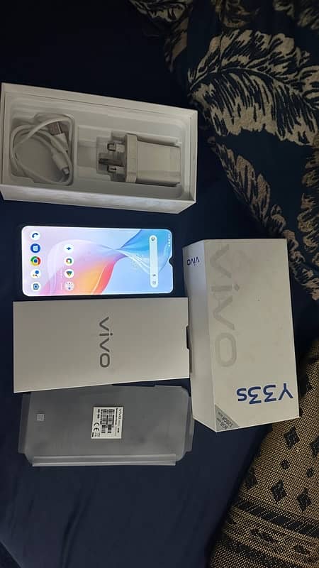 Vivo y33s 8gb Ram 128GB Rom 0