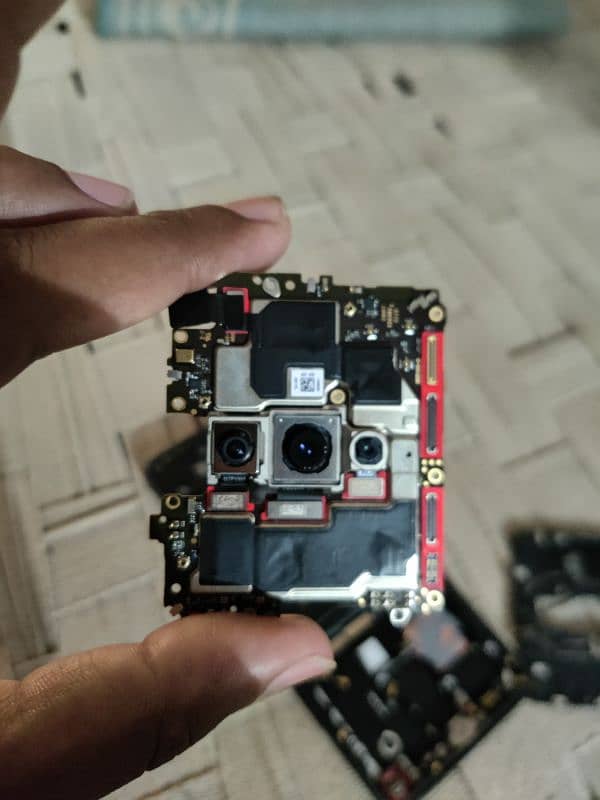 OnePlus 8 Board and other parts 2