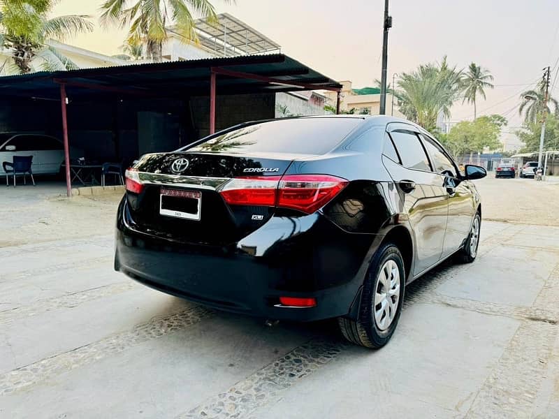 Toyota Corolla XLI 2019 Dec Model First Hand 4