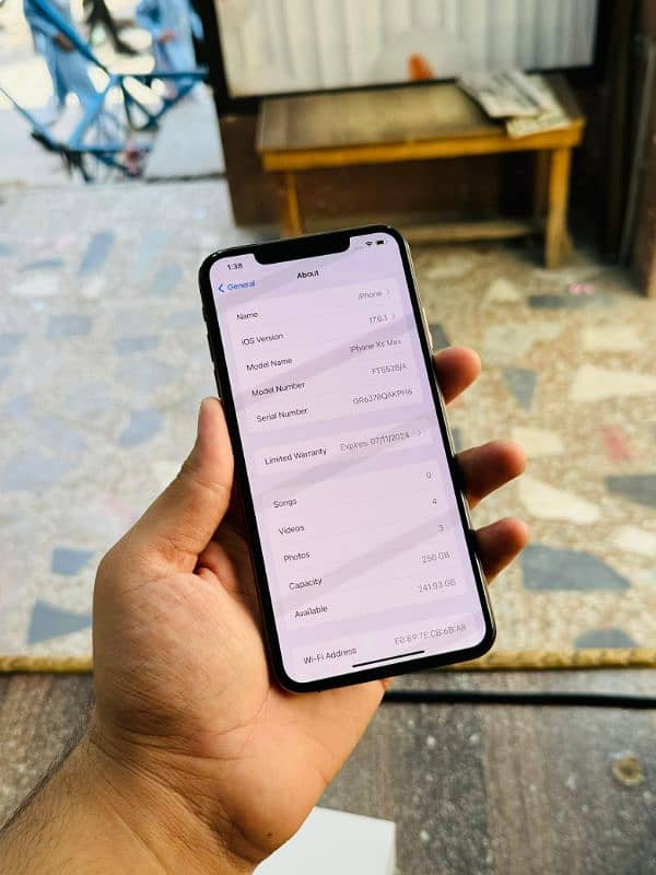 iphone Xs max 256gbmy WhatsApp number  03701438692 1