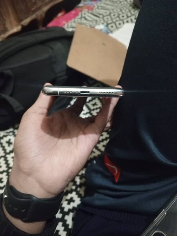 iphone xs non pta factory unlocked 1