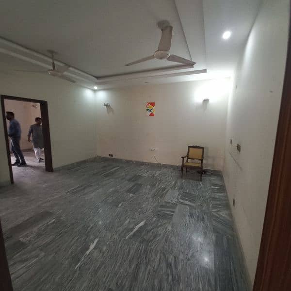 8 marla House Upper Portion For Rent in Bahria Town Lahore 6