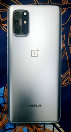 OnePlus 8t 12/256 clear display