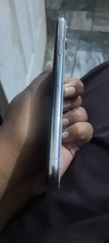 IPhone X urgent sale non pta 64gb 2