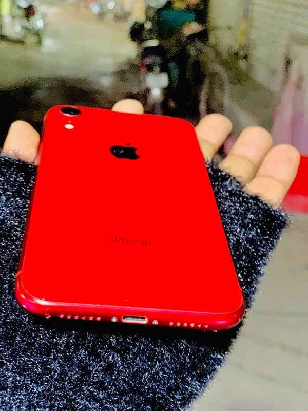 iphone xr 64gb pta aproved 2