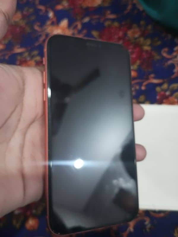 iPhone XR 64 GB 2