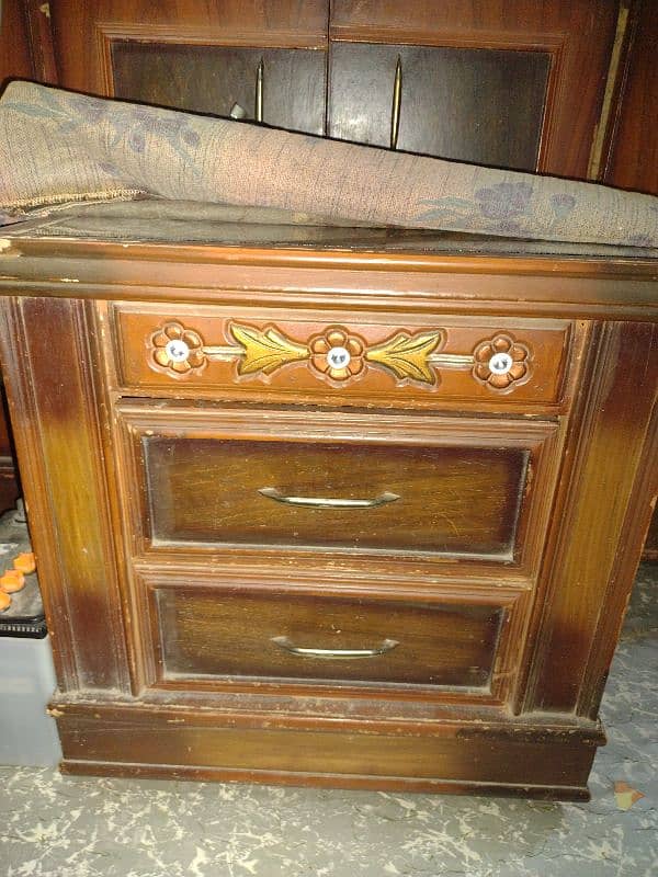 good condition house furniture 5