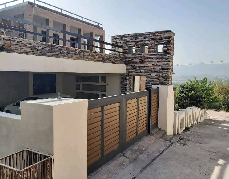 850 Square Yards House For sale In Bani Gala Bani Gala In Only Rs. 120000000 0