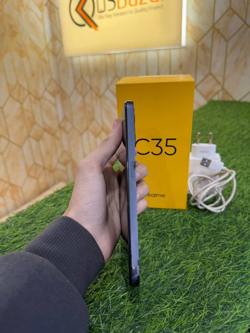 Realme C35 4gb Ram 128gb Storage With Box & Charger 4