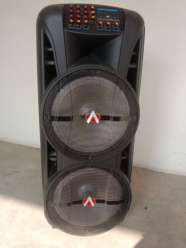 Audionic spiker. MH 1212 3