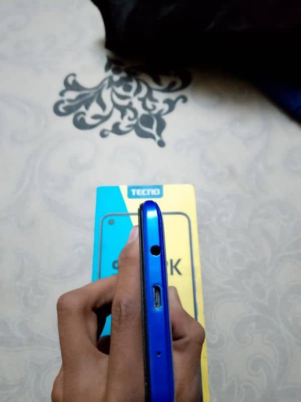 Tecno spark 6 with box 4