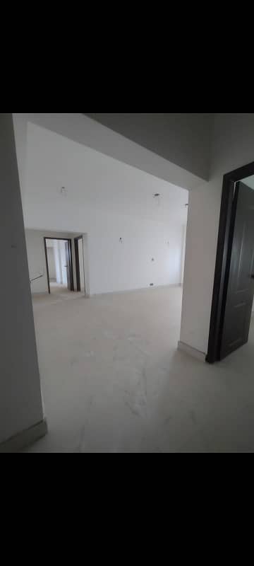 3 BED DD (ROYAL ICON) FLAT FOR RENT IN GULSHAN-E-IQBAL 5