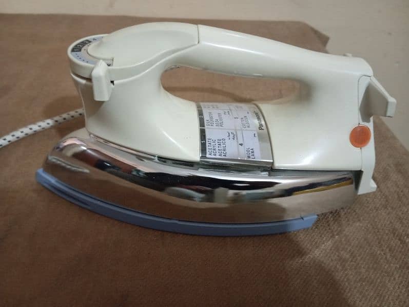 Iron (Panasonic) Made in Malaysia What'sapp-0333-2030375 6