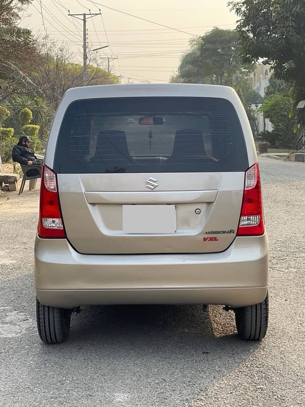 SUZUKI WAGON R 2017 VXL MINT CONDITION FIRST OWNER 3