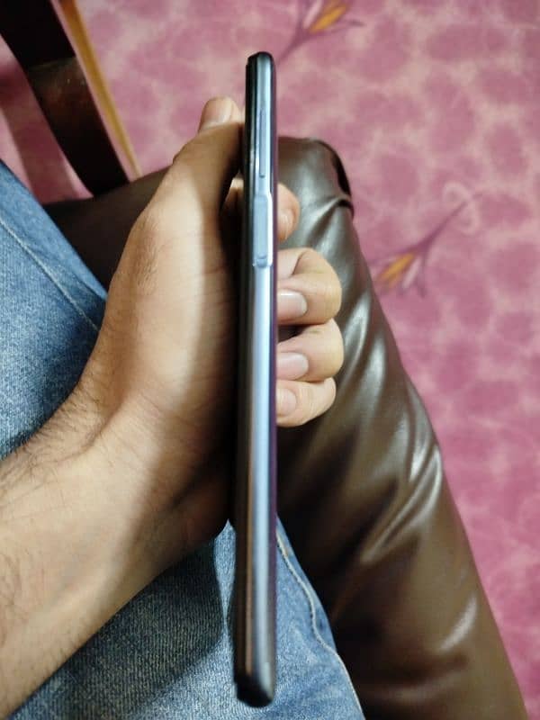 redmi note 9s in excellent condition with box 2