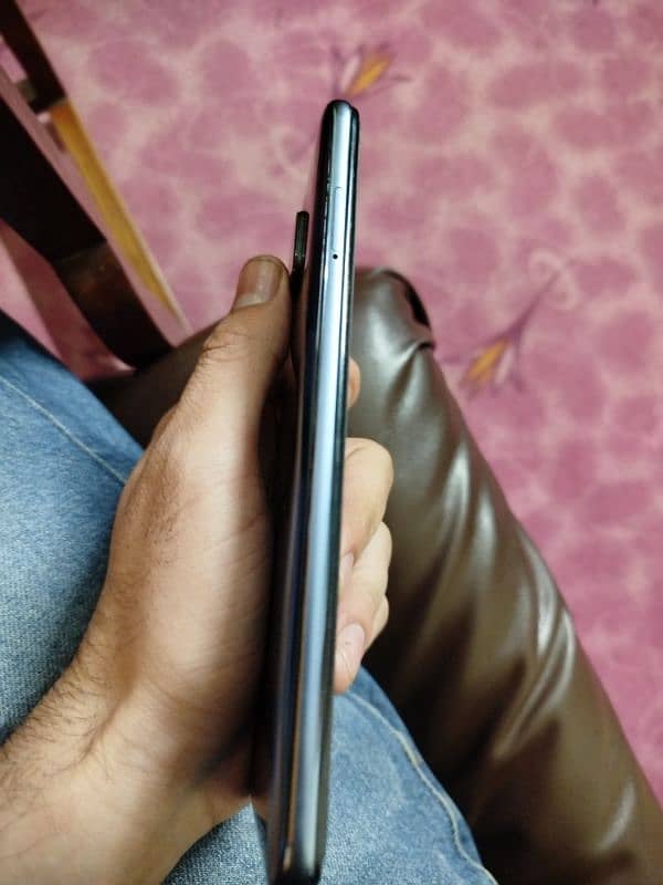 redmi note 9s in excellent condition with box 3