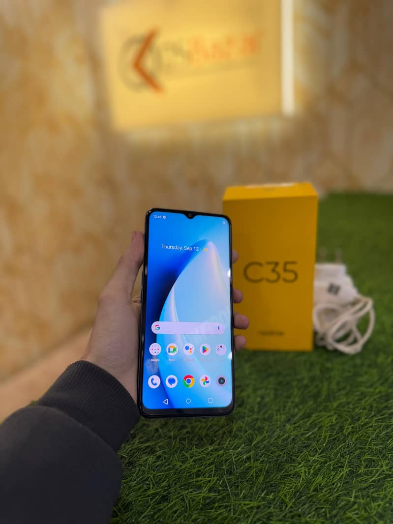 Realme / Realme C35 / 4gb / 128gb / With Box & Charger 1