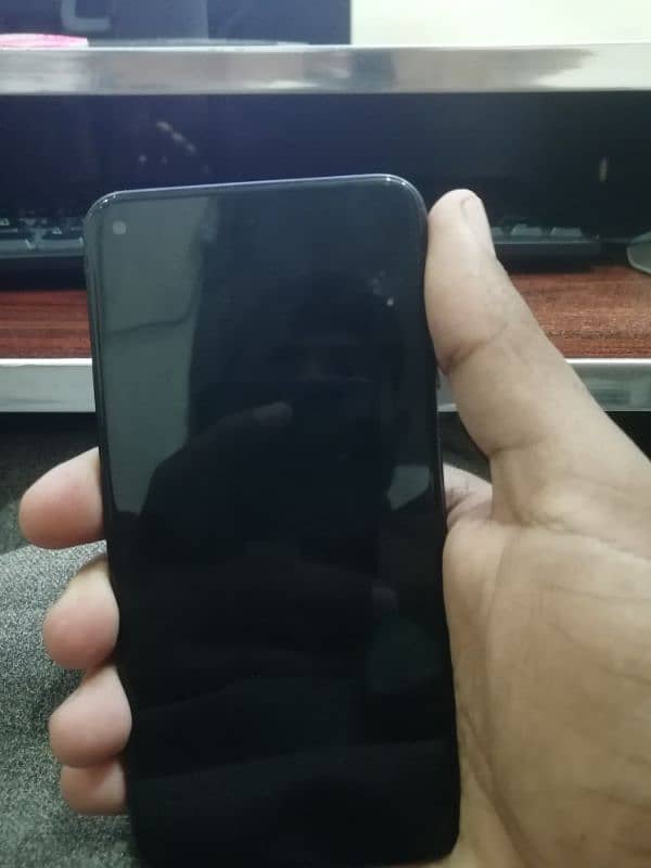 Google Pixel 5 - 8 128GB Storage 3