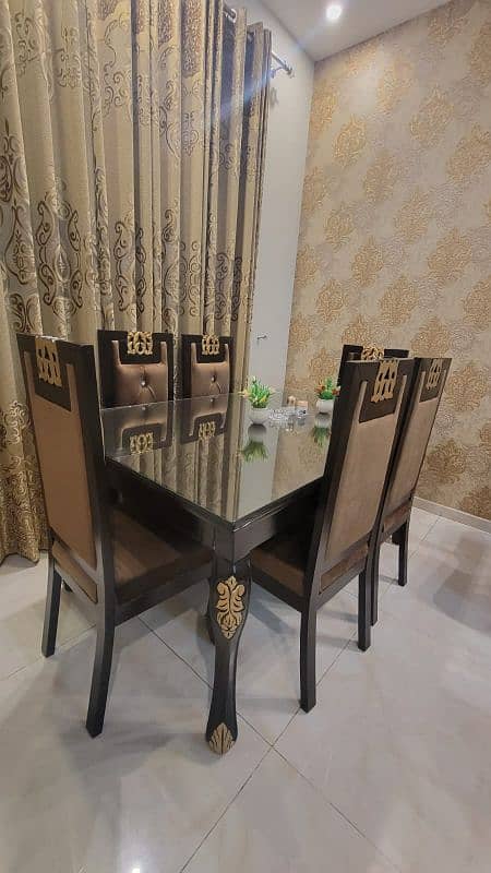 6 Chairs Dining Table for Sale 0