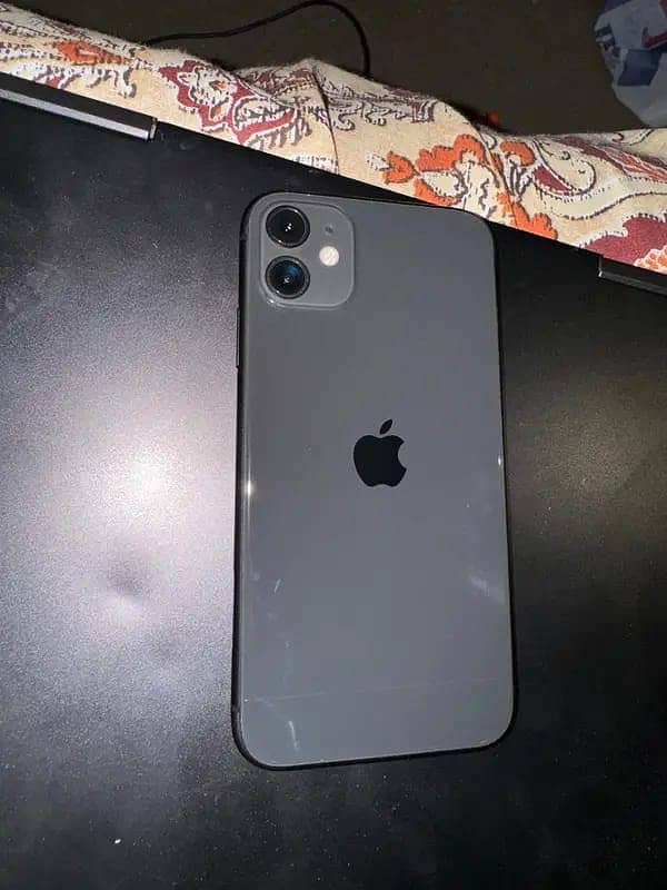 Apple iPhone 11 0