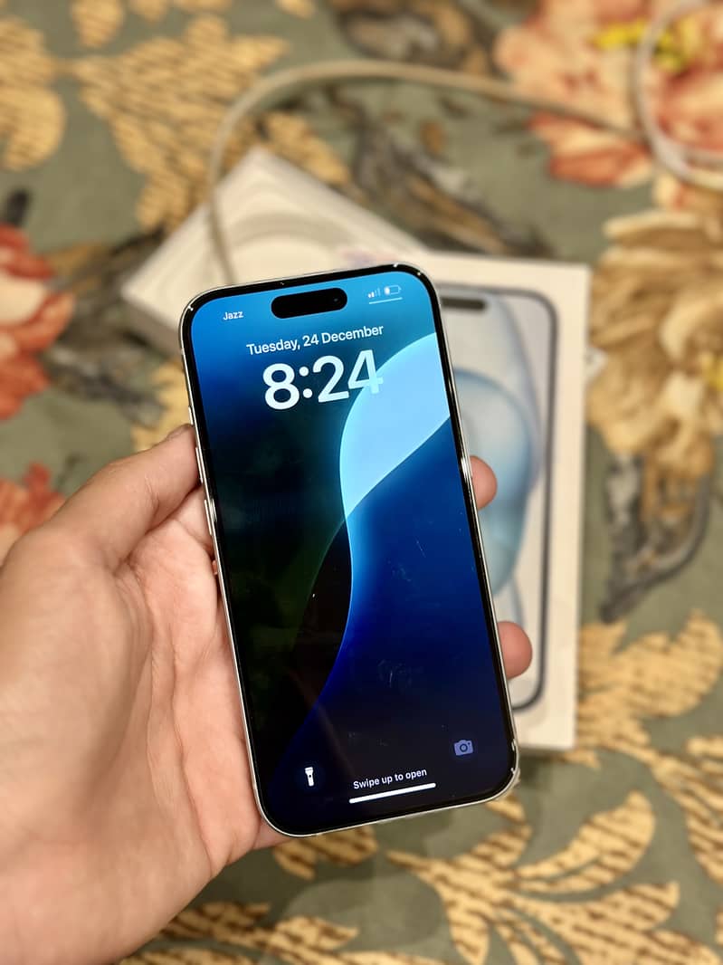 iPhone 15 128gb HK 10/10 Non-PTA Blue 2