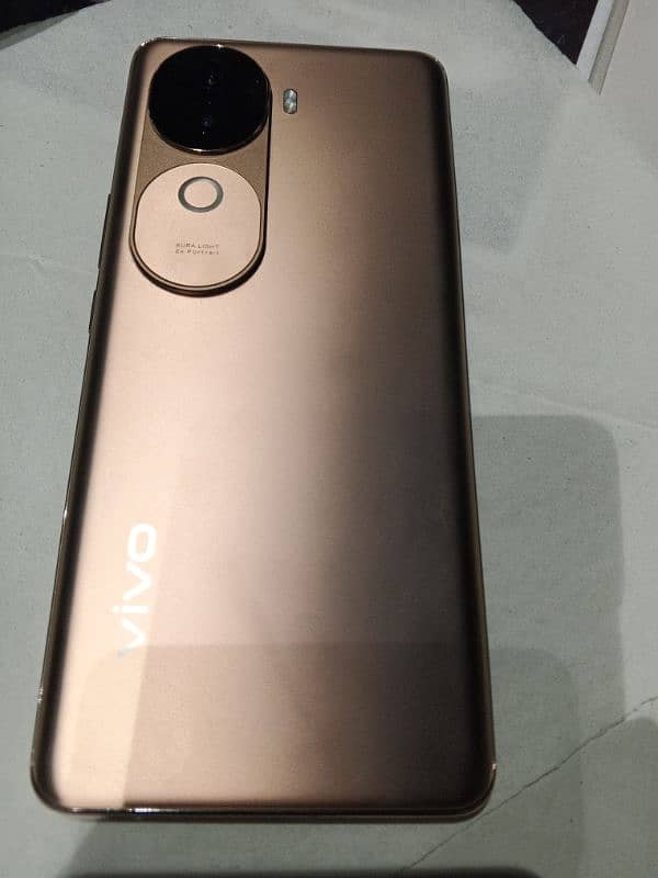 Vivo v40e 0