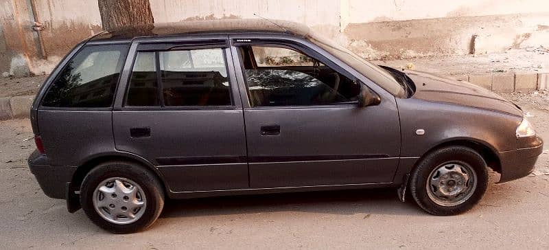 Suzuki Cultus VXRi 2010 11