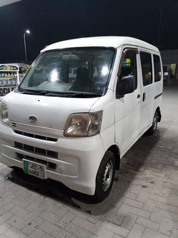 Daihatsu Hijet 2014 5